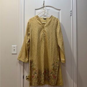 Elegant Gold Floral Kurta